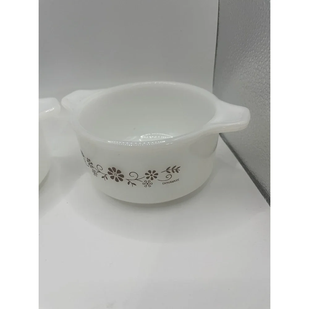 Set of 2‎ Vintage Dynaware Pyr-o-rex Brown  and White Flower Ramekins, Soup Dish